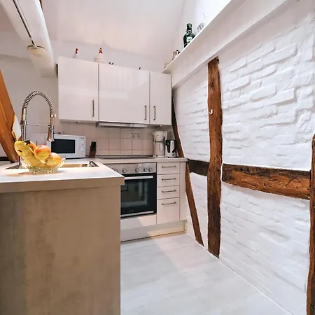 Hafenblick- Direkt Am Wasser Ein Schönes Im Herzen Der Altstadt Mit Parkplatz