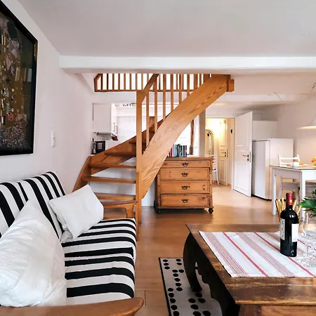 Apartment Hafenblick- Direkt Am Wasser Ein Schönes Im Herzen Der Altstadt Mit Parkplatz