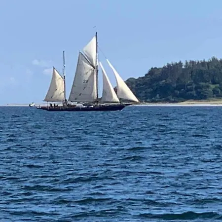 Hafenblick- Direkt Am Wasser Ein Schoenes Im Herzen Der Altstadt Mit Parkplatz Apartment Flensburg